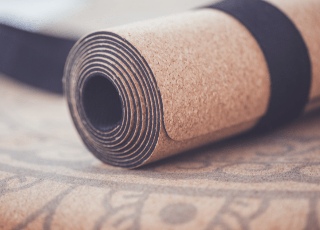 tapis de yoga bio en liege