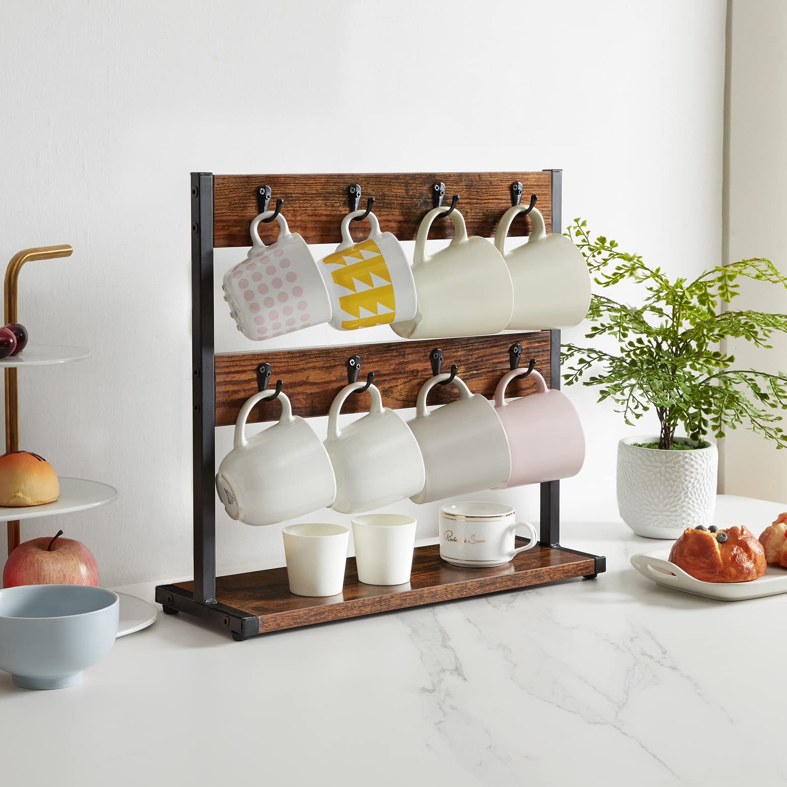 Comment intégrer des mugs dans une décoration de cuisine ?
